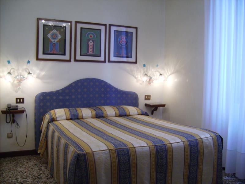 Hotel Hesperia Venedig Exterior foto