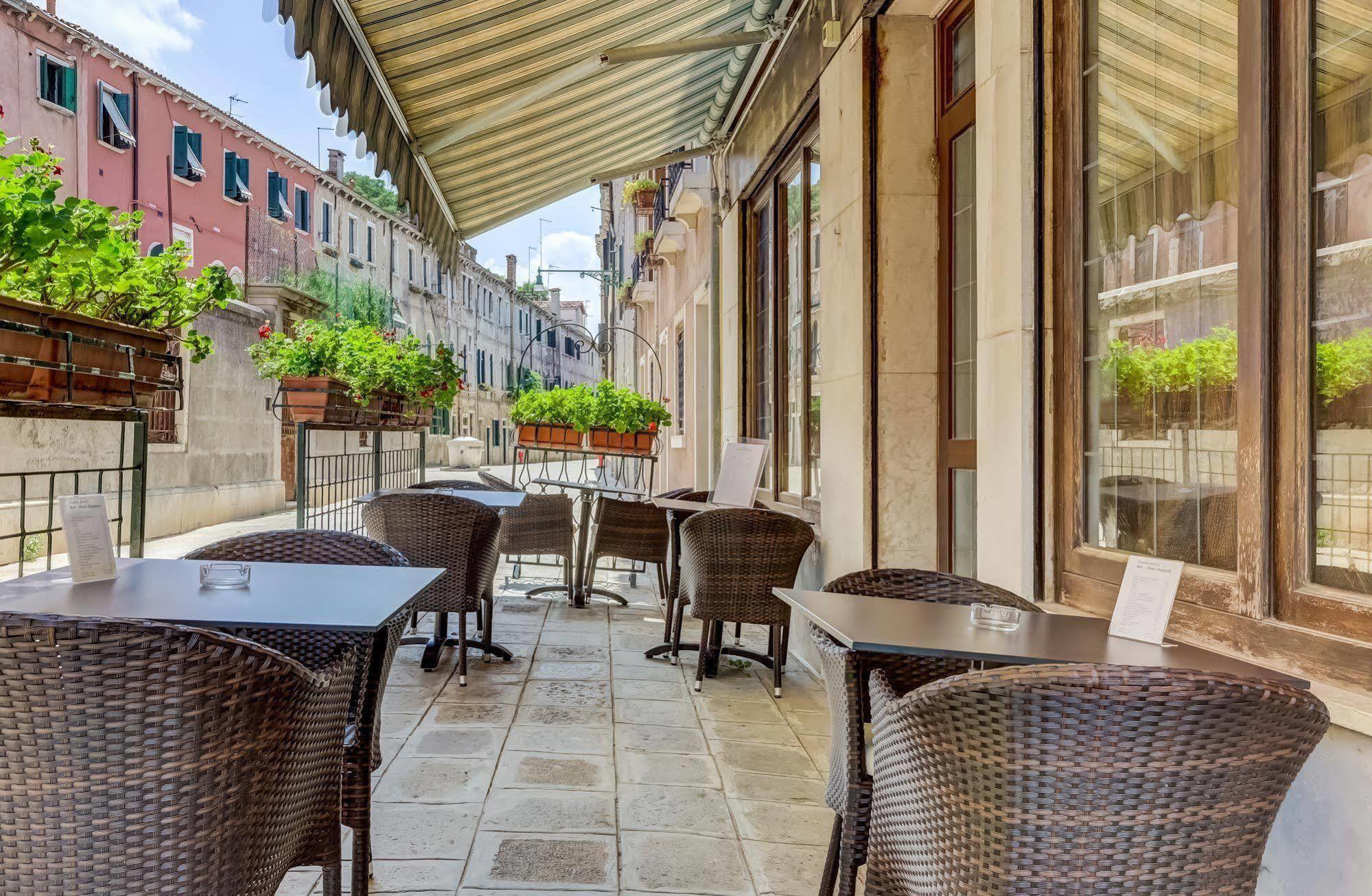 Hotel Hesperia Venedig Exterior foto
