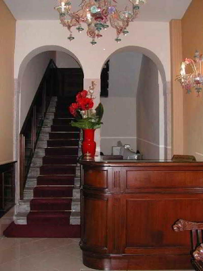 Hotel Hesperia Venedig Exterior foto
